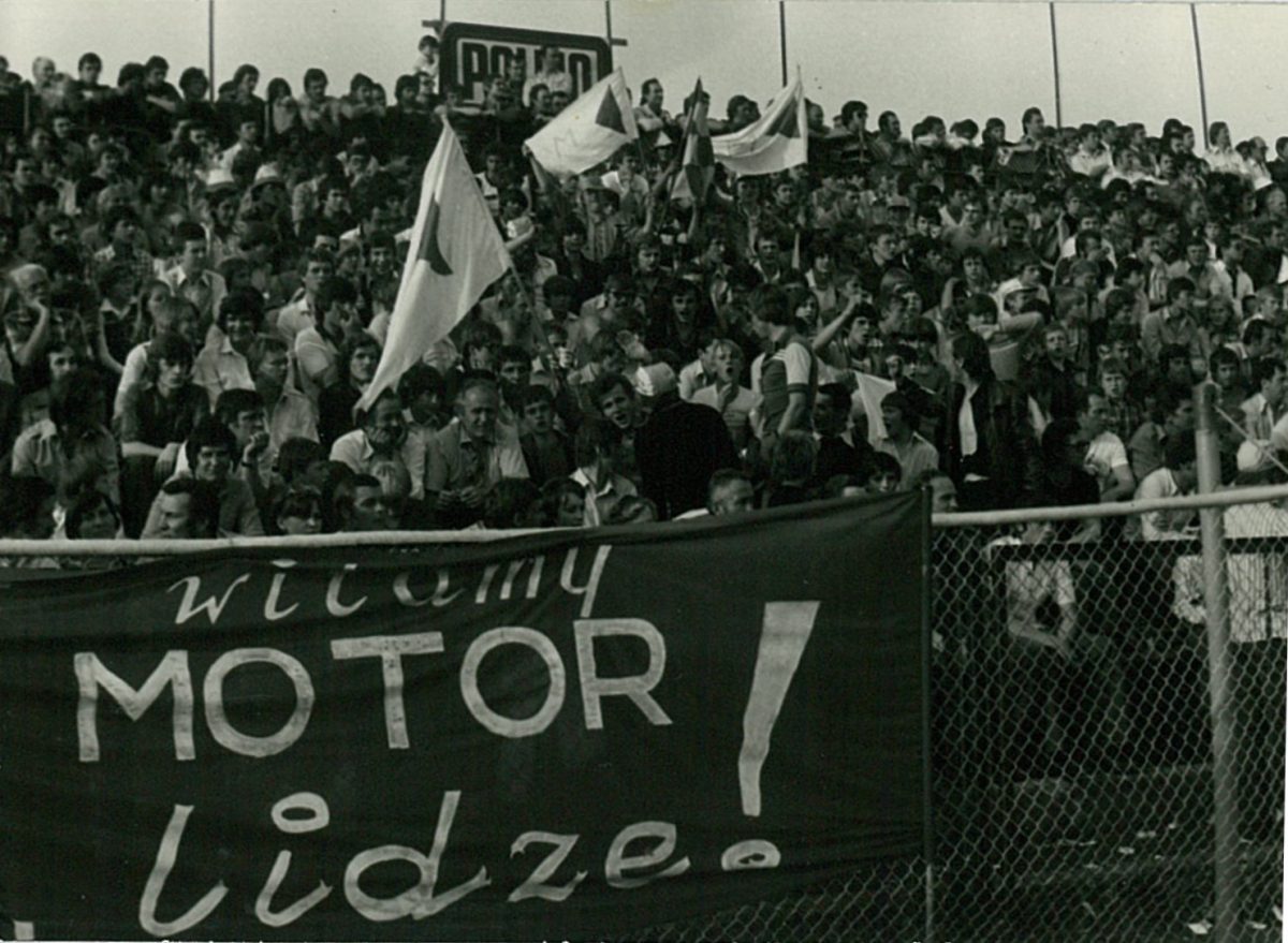 PIŁKARSKI „MOTOR” NA STAREJ FOTOGRAFII. DLA ROZBUDZENIA KIBICOWSKICH WSPOMNIEŃ…